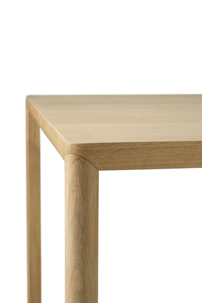 Oak Air Dining Table - Varnished