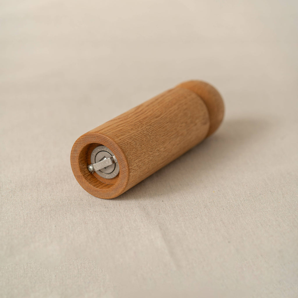 Pepper and Salt Mill Set / Oak