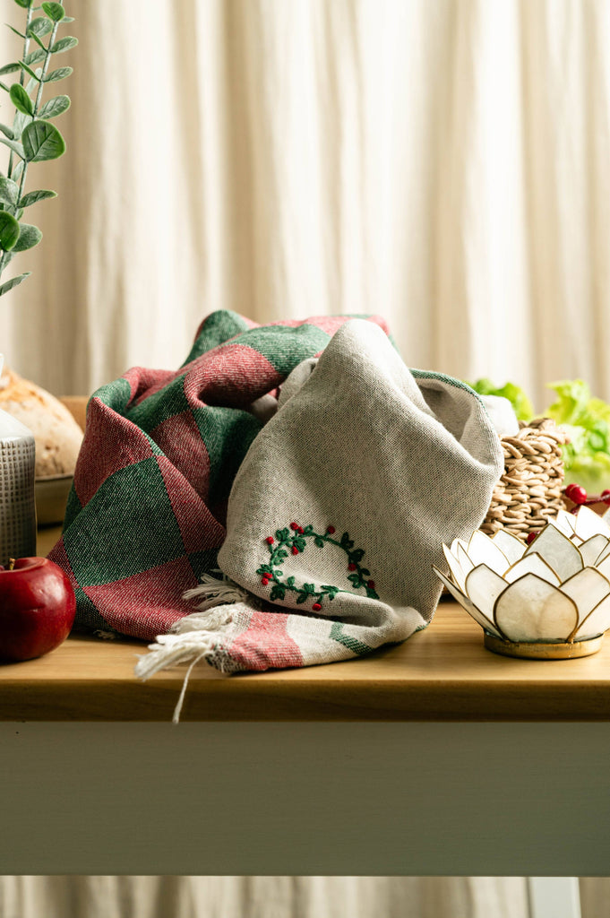 Wreath Hand-Stitched Tea Towel Set
