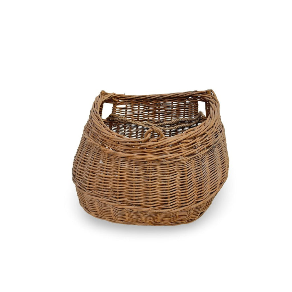 basket with straps