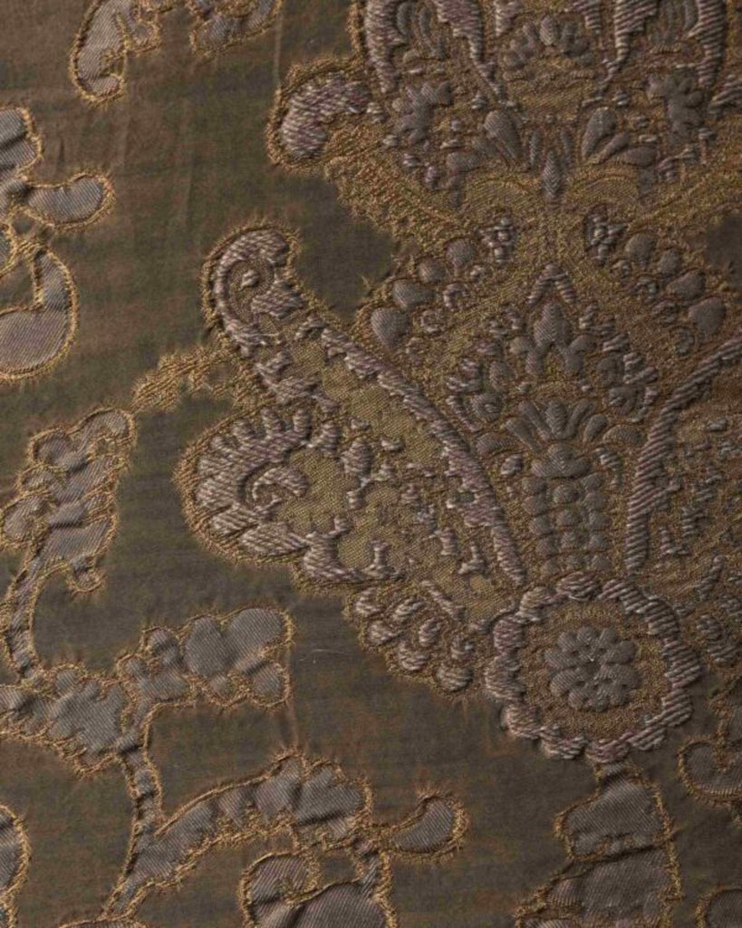 Ademia Pillow - The House of Lyria