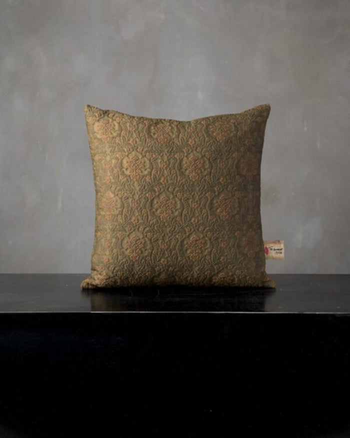 Adria Pillow - The House of Lyria