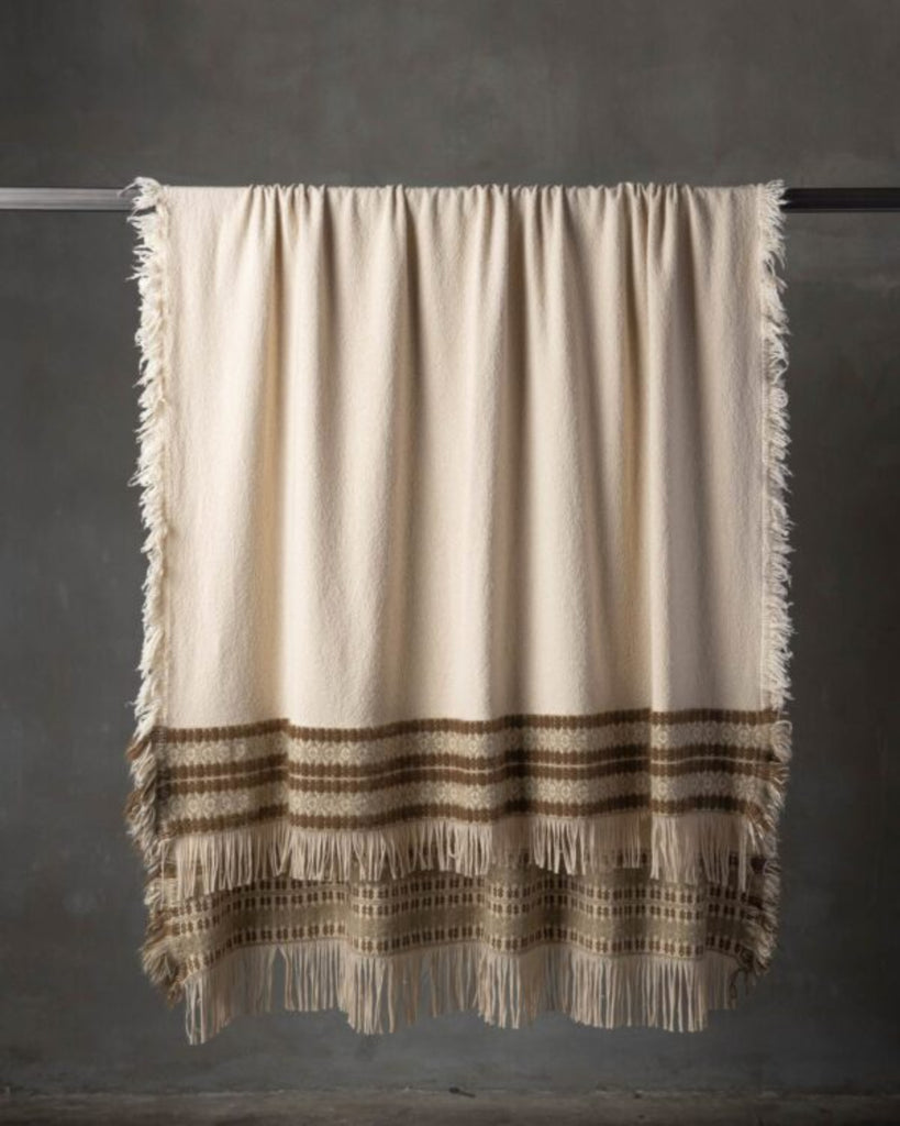Belize Throw - The House of Lyria