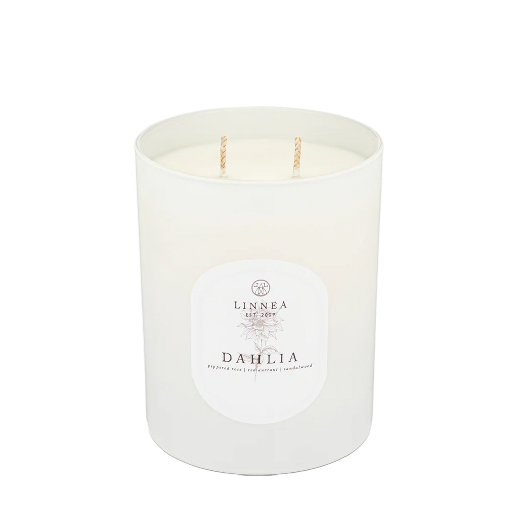 Linnea - Dahlia Candle