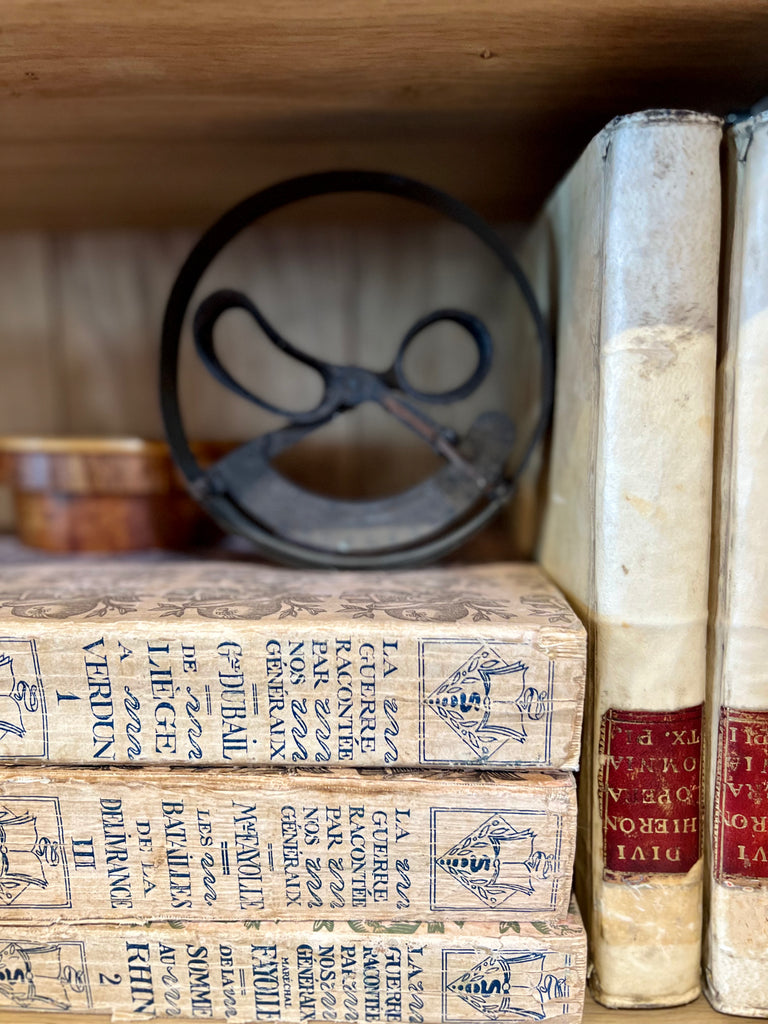 Vintage Hat Measure