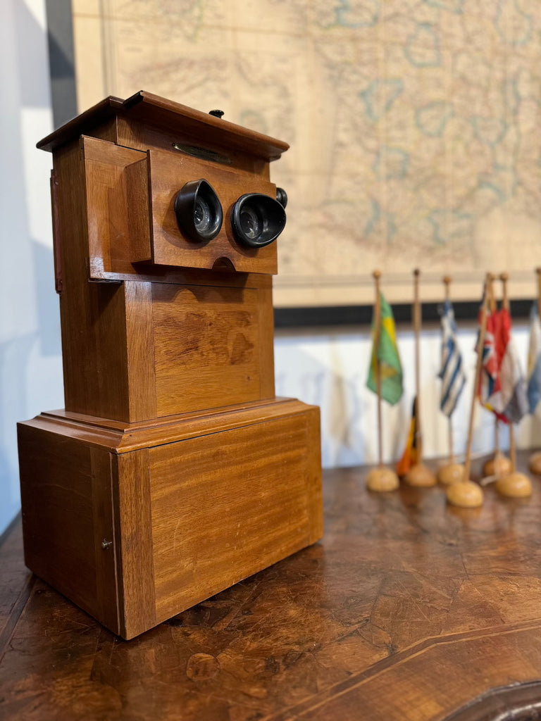 1920's Educa Table Top Stereoscope