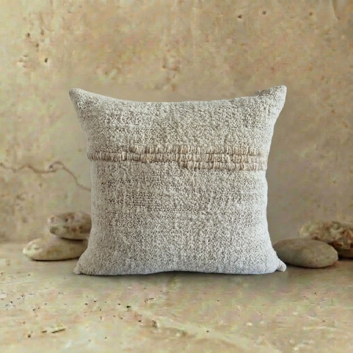 Chandail Pillow- Ecru Fantasy