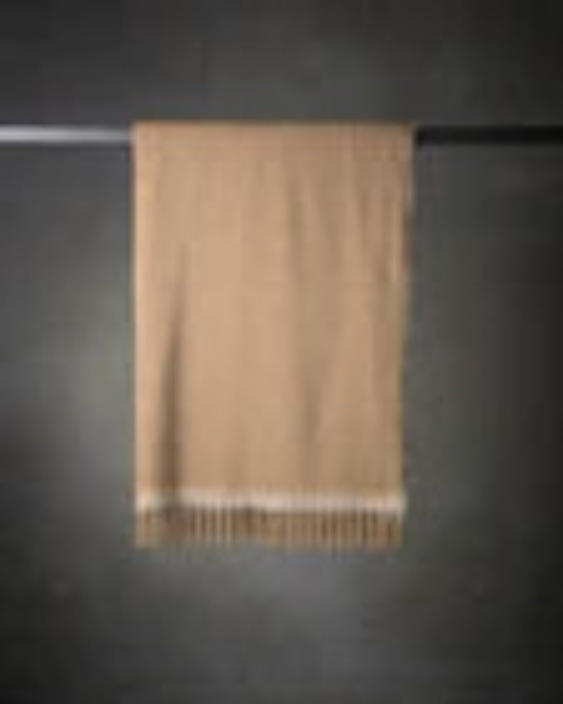 Amaranto Throw - Carmel - The House of Lyria