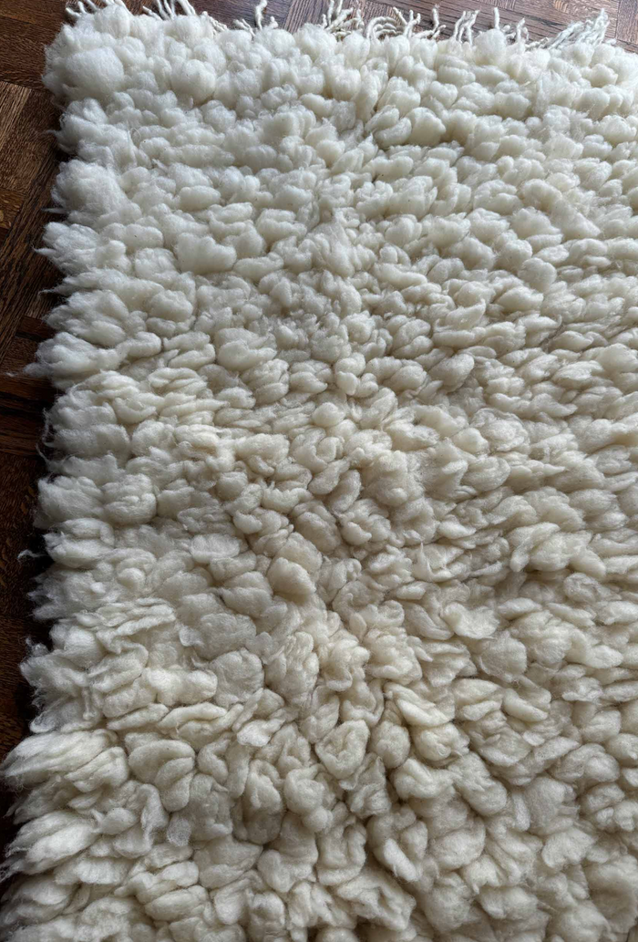 Makun Rug - White