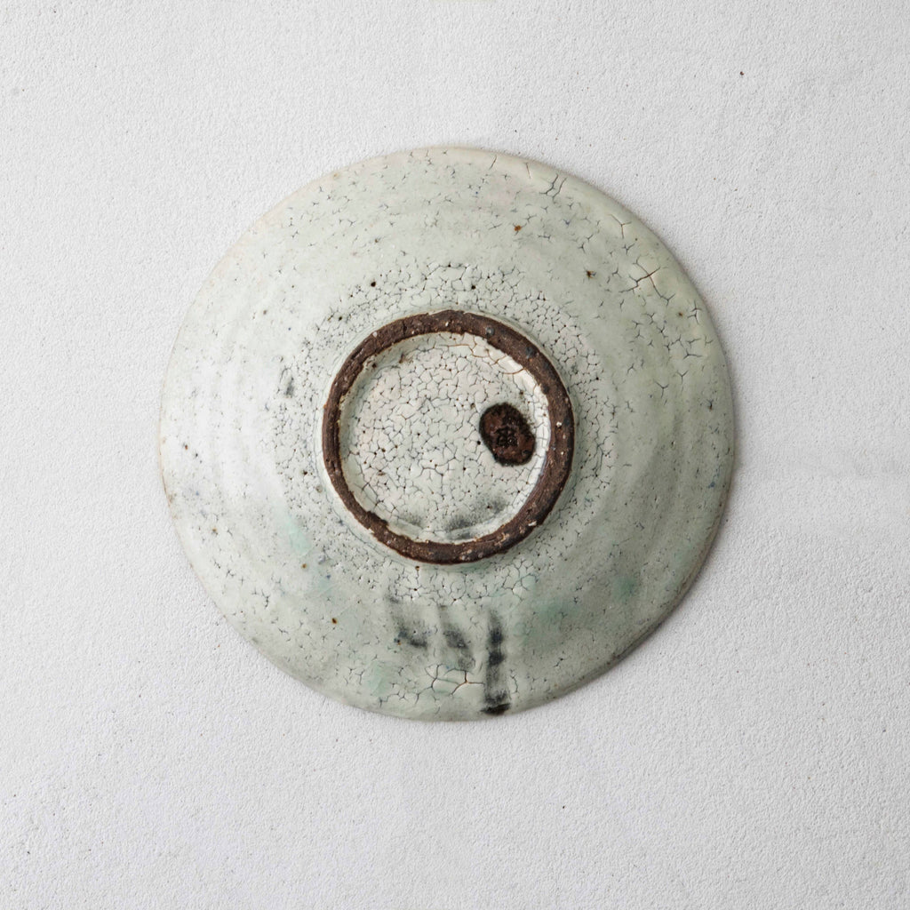 Ceramic side plate base, crackle glaze with dark brown ring and speckles