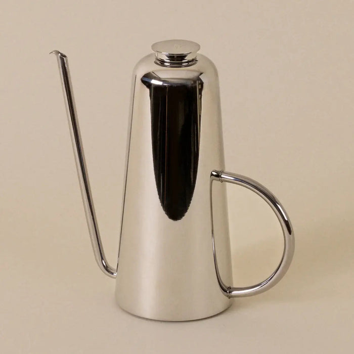Dripless Oil Can