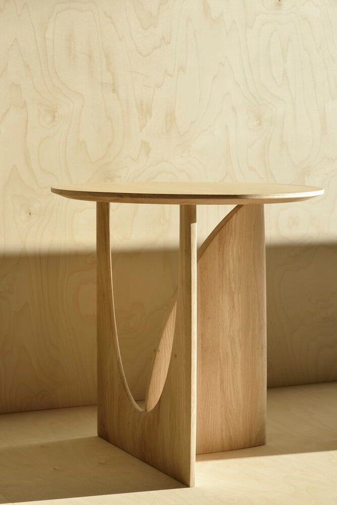 Oak Geometric Side Table - Varnished | ethnicraft