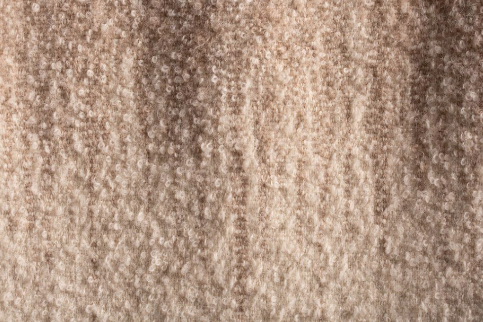 VASARELY THROW BLANKET - WHITE AND BEIGE